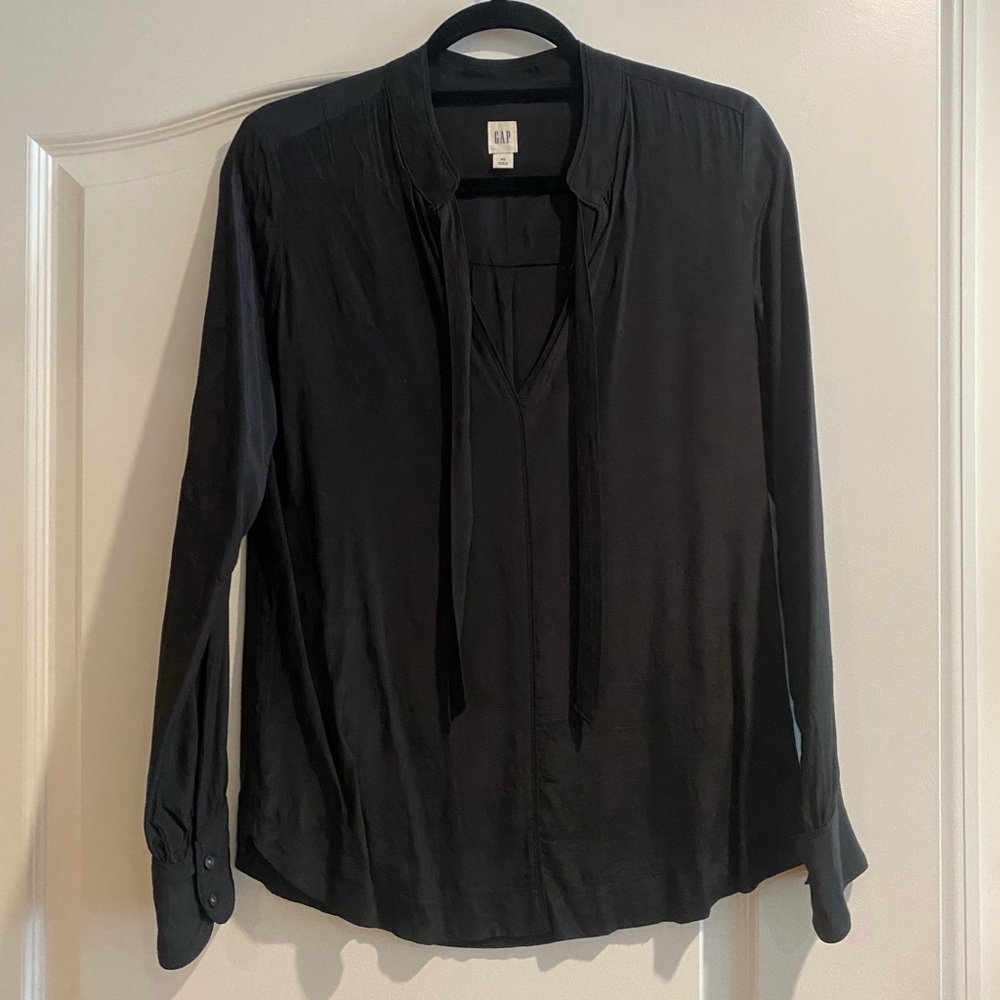 GAP Black Long Sleeve Button Down Shirt with Tie Front